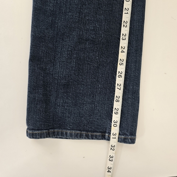 Chico's Platinum Dark Wash High Rise Bootcut Jeans Size 2 (US 12) Casual Denim - Picture 11 of 12